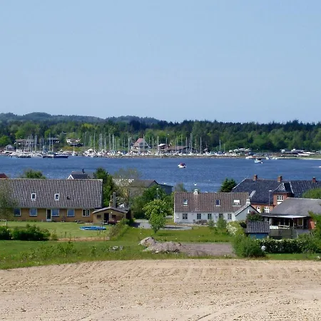 8 Person In Skals * Sundstrup