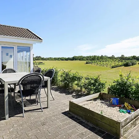 Casa de Férias 8 Person In Skals-by Traum