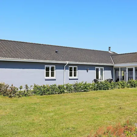 4 Star In Skals Holiday home